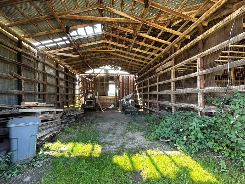 16465 Almont Berlin Township MI 48002