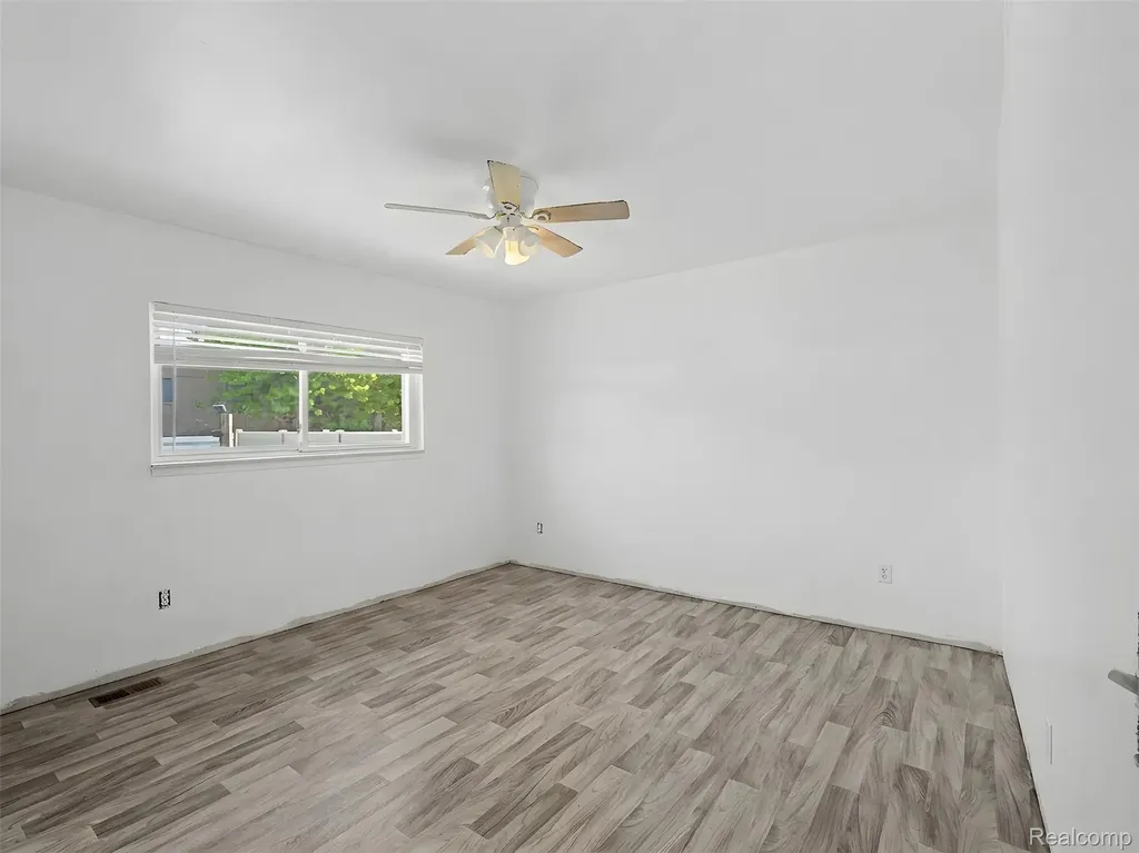 13979 Biscayne Drive Sterling Heights City MI 48313