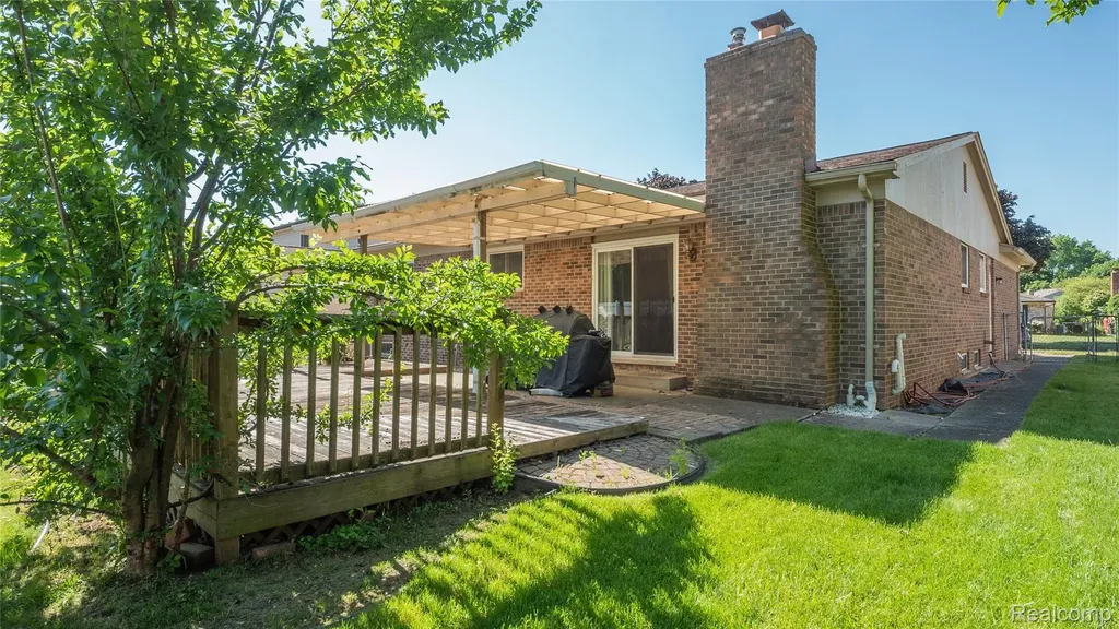 13979 Biscayne Drive Sterling Heights City MI 48313