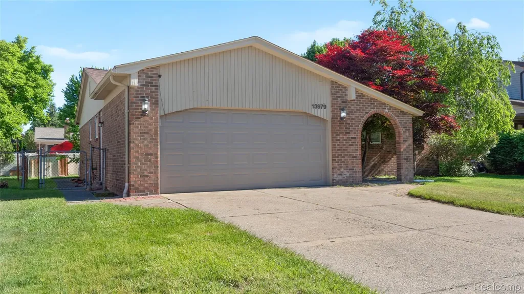 13979 Biscayne Drive Sterling Heights City MI 48313