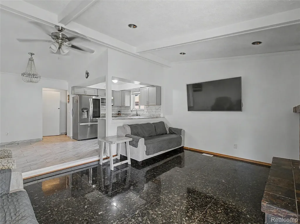 13979 Biscayne Drive Sterling Heights City MI 48313