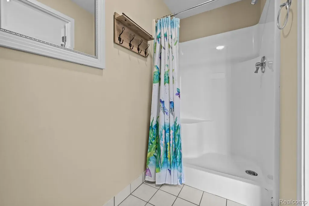 10785 Oxbow Lakeshore Drive White Lake Charter Township MI 48386