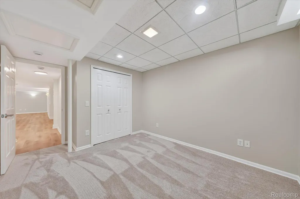 22293 Brockshire Street Novi City MI 48375