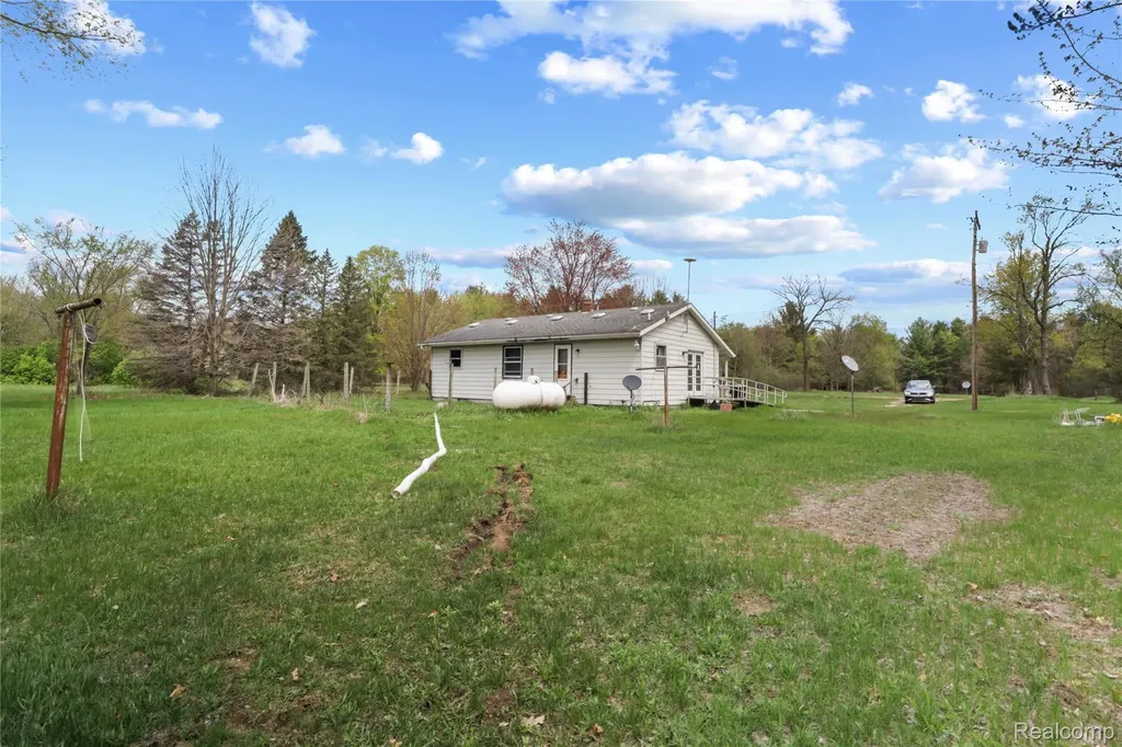 11497 W Fillmore Road New Haven Township MI 48889