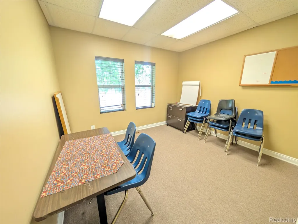 16012 Moross Road Detroit City MI 48205