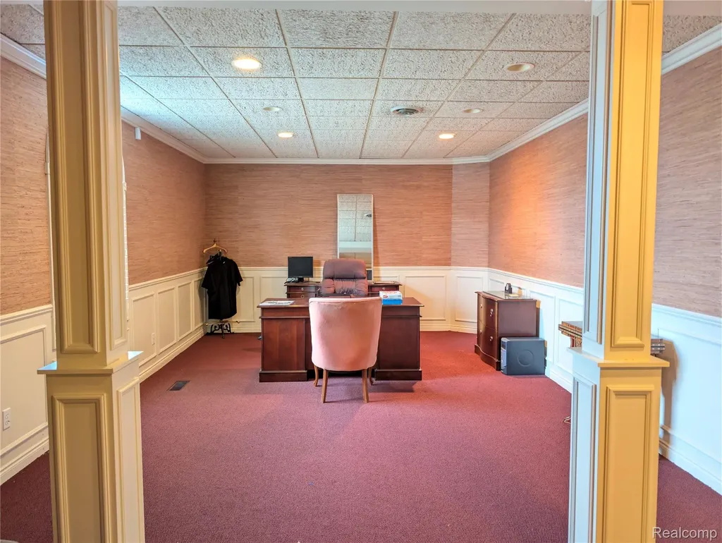 16012 Moross Road Detroit City MI 48205