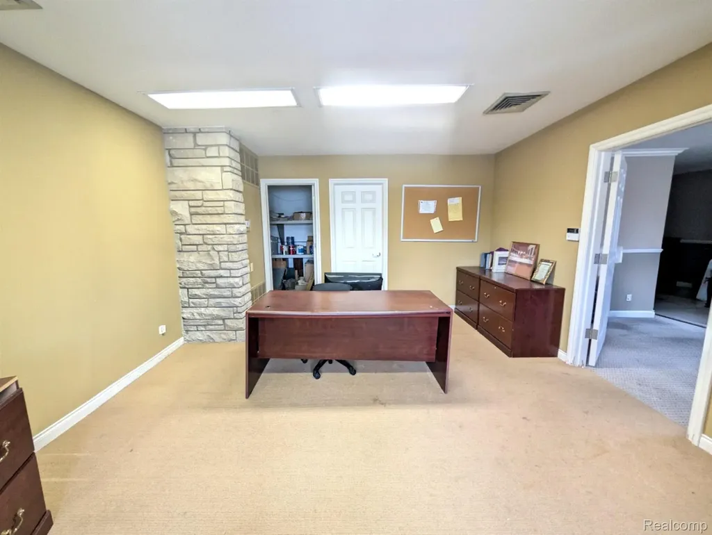 16012 Moross Road Detroit City MI 48205
