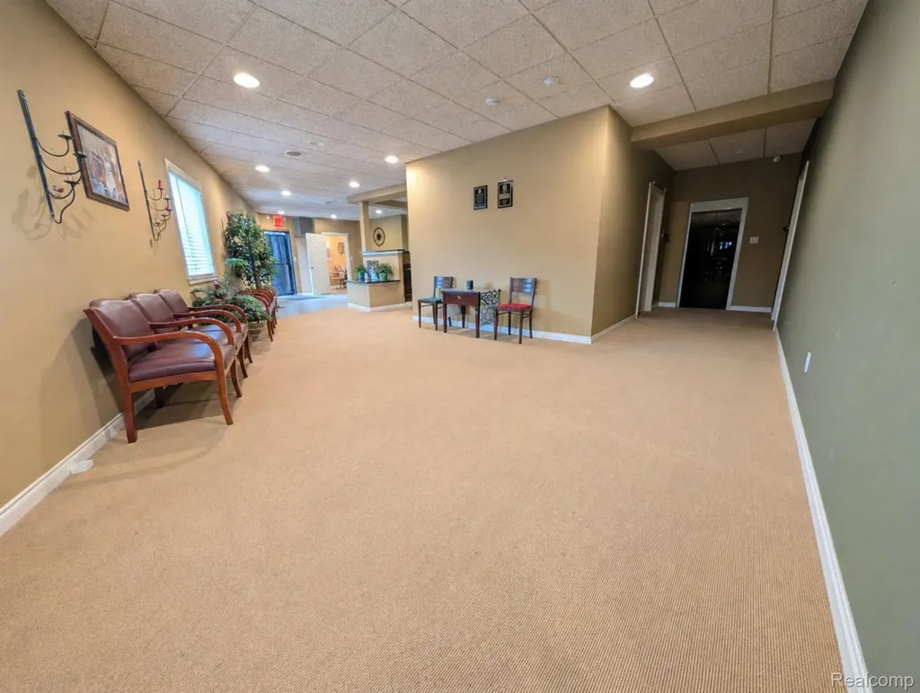 16012 Moross Road Detroit City MI 48205