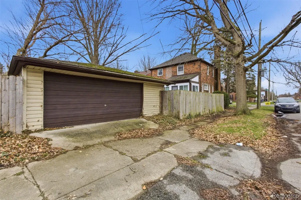 5810 Bishop Street Detroit City MI 48224