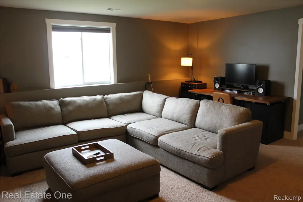 8662 Pinnebog River Drive Handy Township MI 48836