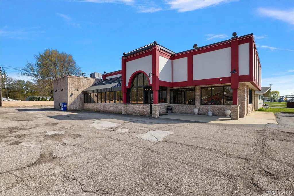 37116 S Groesbeck Highway Clinton Charter Township MI 48036