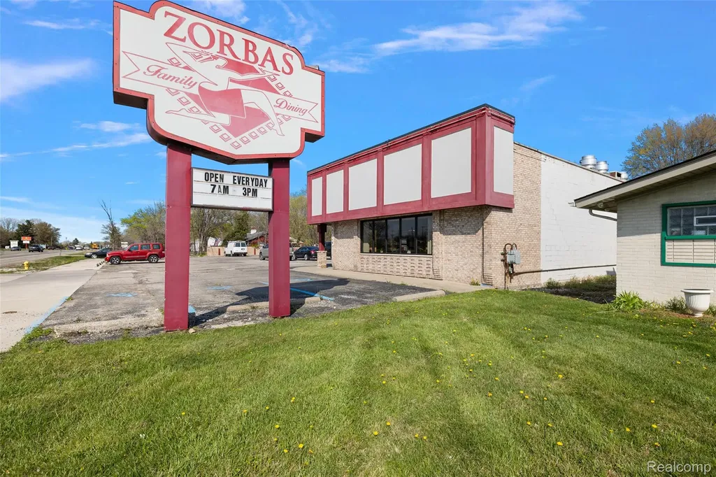37116 S Groesbeck Highway Clinton Charter Township MI 48036
