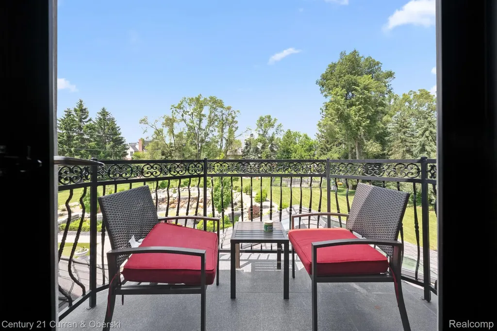 17965 Beck Road Northville Township MI 48168