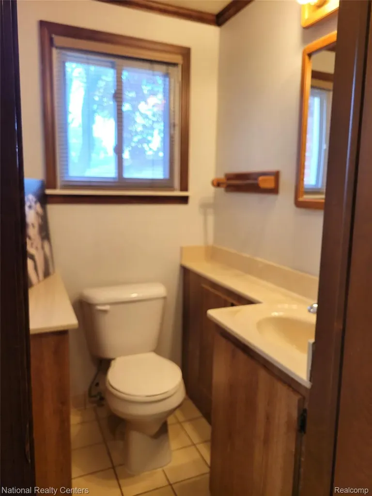 8831 Sioux Redford Charter Township MI 48239