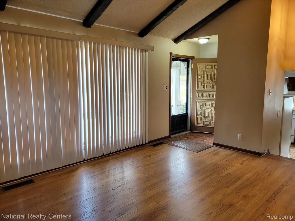 8831 Sioux Redford Charter Township MI 48239