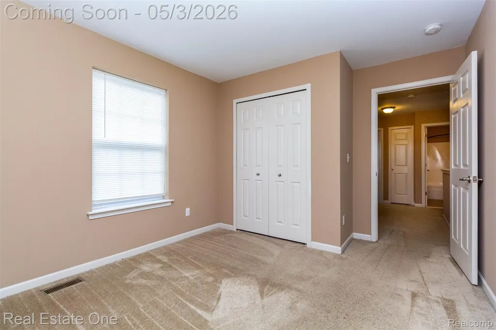 14236 Shamrock Drive Redford Charter Township MI 48239