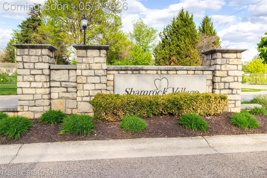 14236 Shamrock Drive Redford Charter Township MI 48239