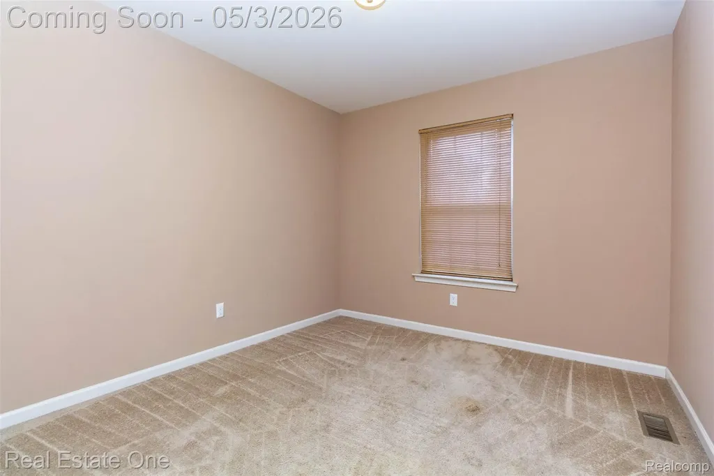 14236 Shamrock Drive Redford Charter Township MI 48239