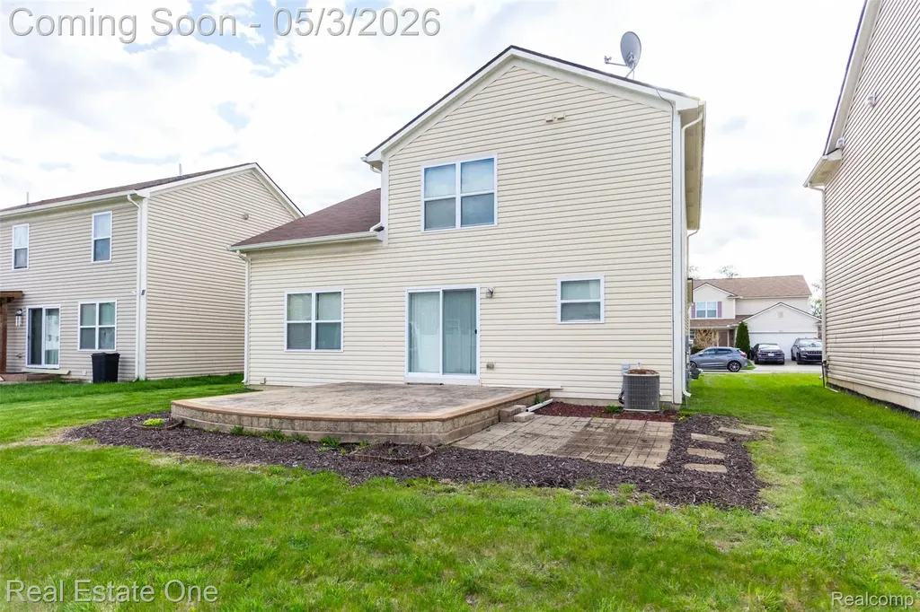 14236 Shamrock Drive Redford Charter Township MI 48239