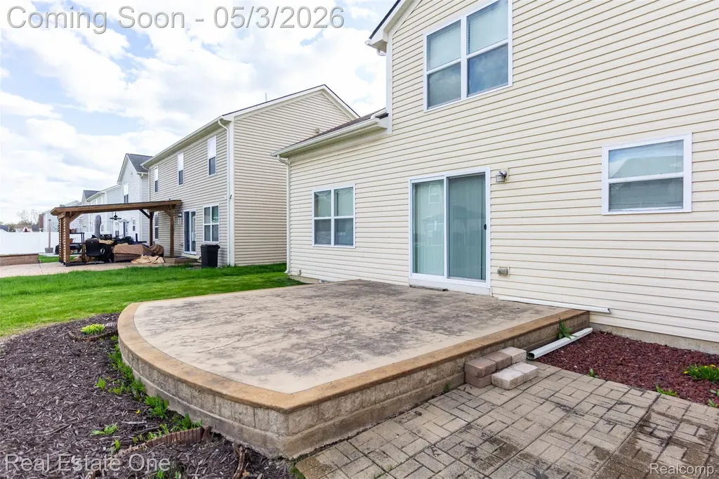 14236 Shamrock Drive Redford Charter Township MI 48239
