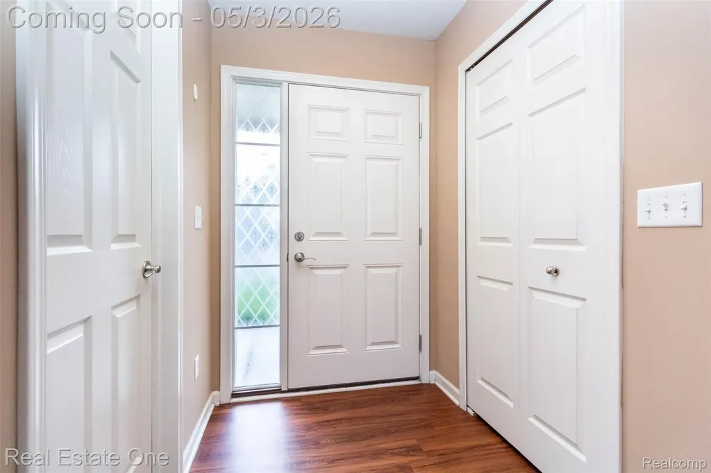 14236 Shamrock Drive Redford Charter Township MI 48239
