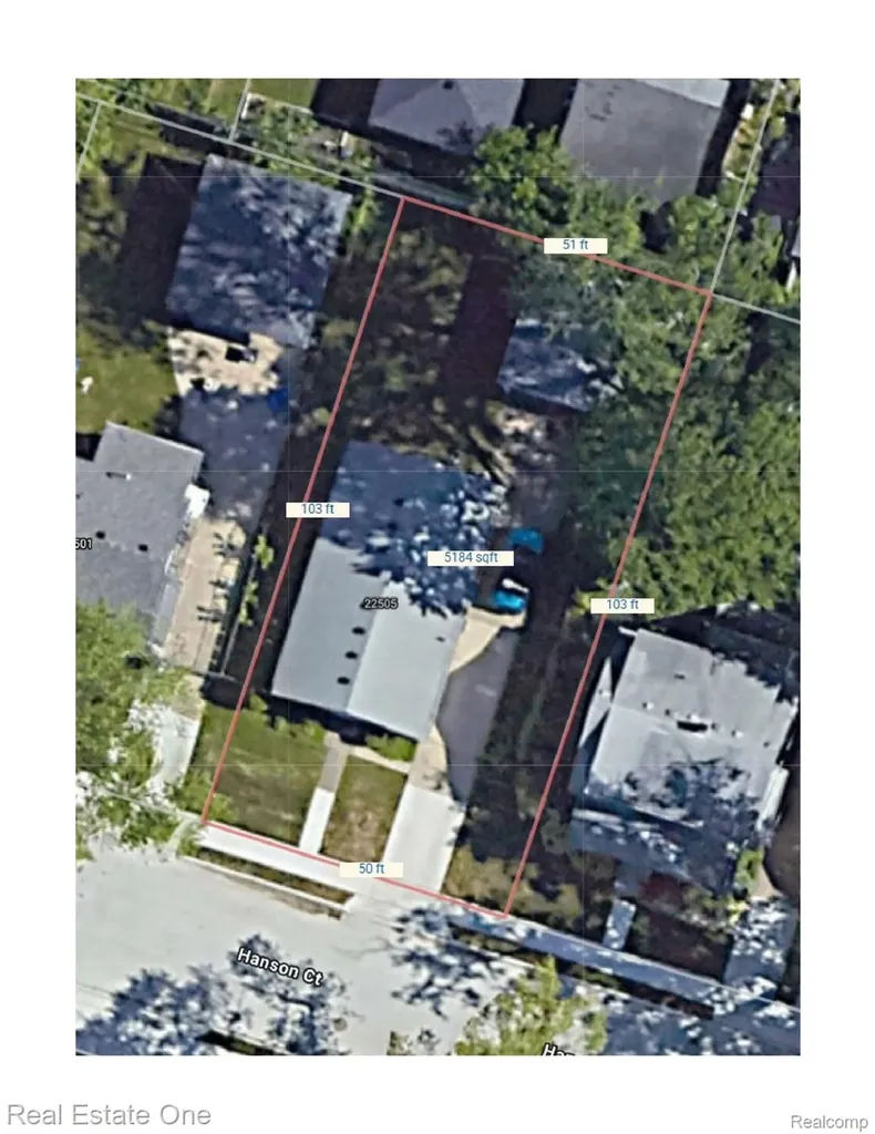 22505 Hanson Court St. Clair Shores City MI 48080
