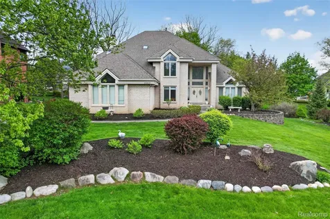 28959 Augusta Farmington Hills City MI 48331