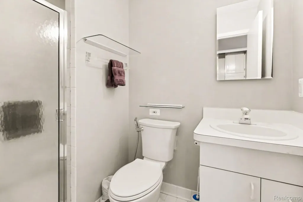 26917 Ann Arbor Trail Dearborn Heights City MI 48127