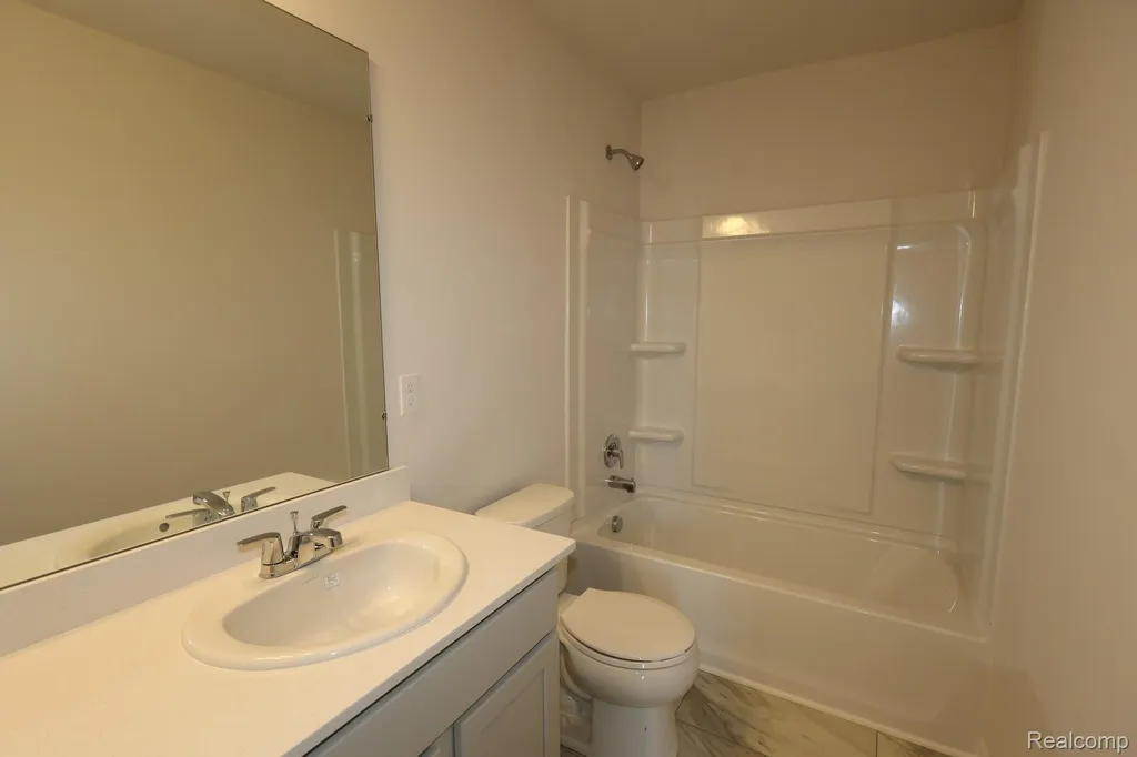 34465 Sandpiper Court Chesterfield Township MI 48047