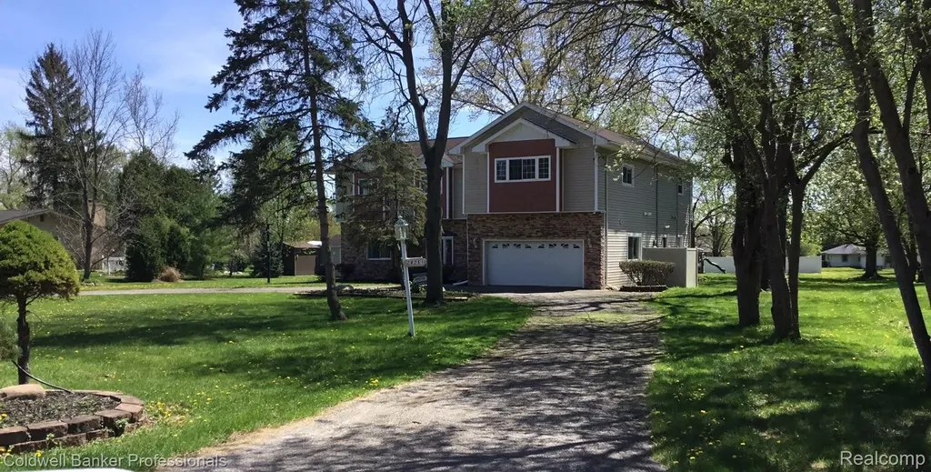 28251 Wildwood Trail Farmington Hills City MI 48336
