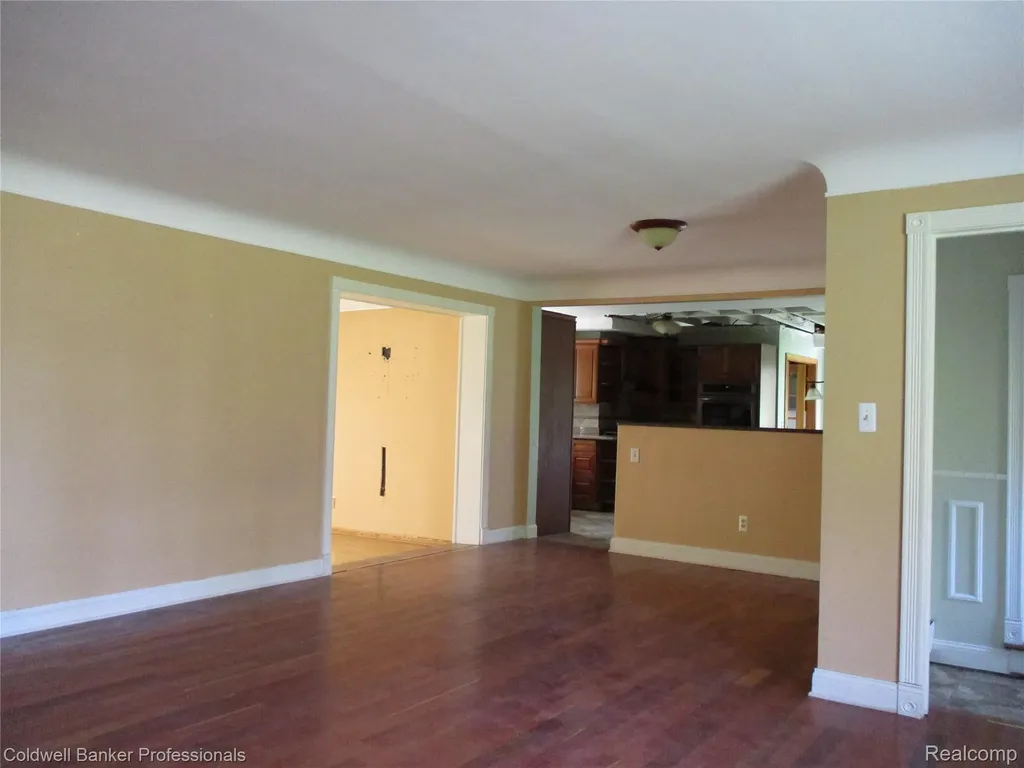 28251 Wildwood Trail Farmington Hills City MI 48336