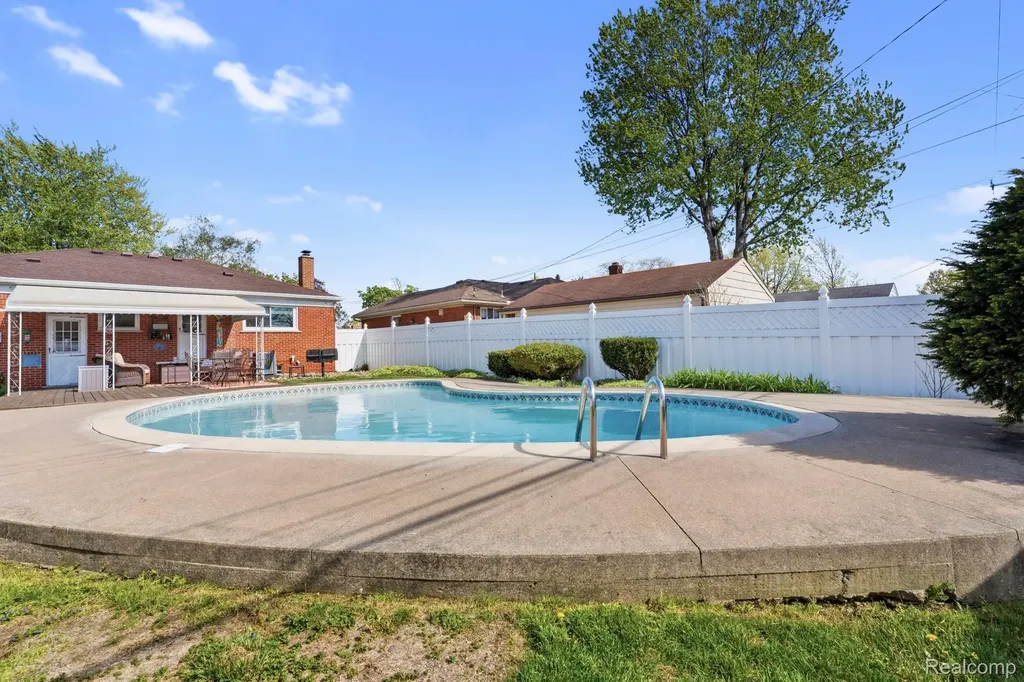 3320 Edsel Street Trenton City MI 48183
