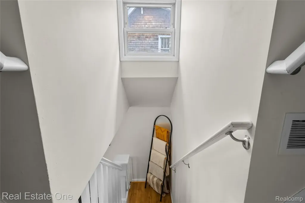 415 Taylor Avenue Rochester City MI 48307