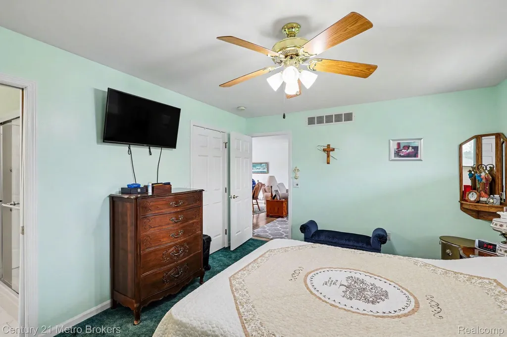 3861 Five Lakes Road Mayfield Township MI 48461