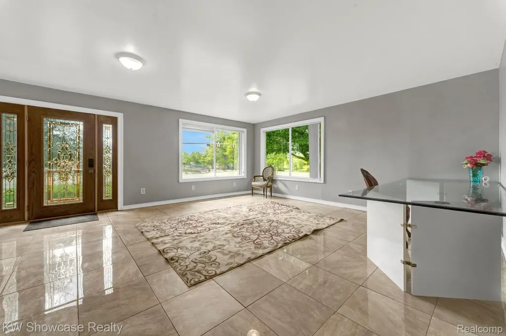 7969 Richardson Road West Bloomfield Charter Township MI 48323
