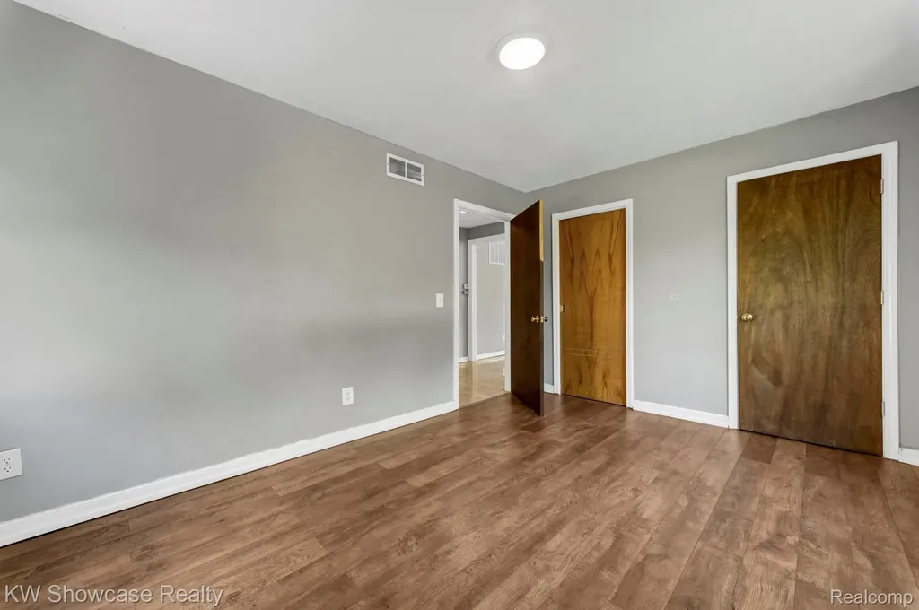 7969 Richardson Road West Bloomfield Charter Township MI 48323
