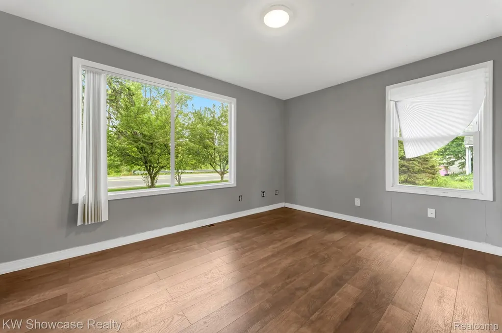 7969 Richardson Road West Bloomfield Charter Township MI 48323