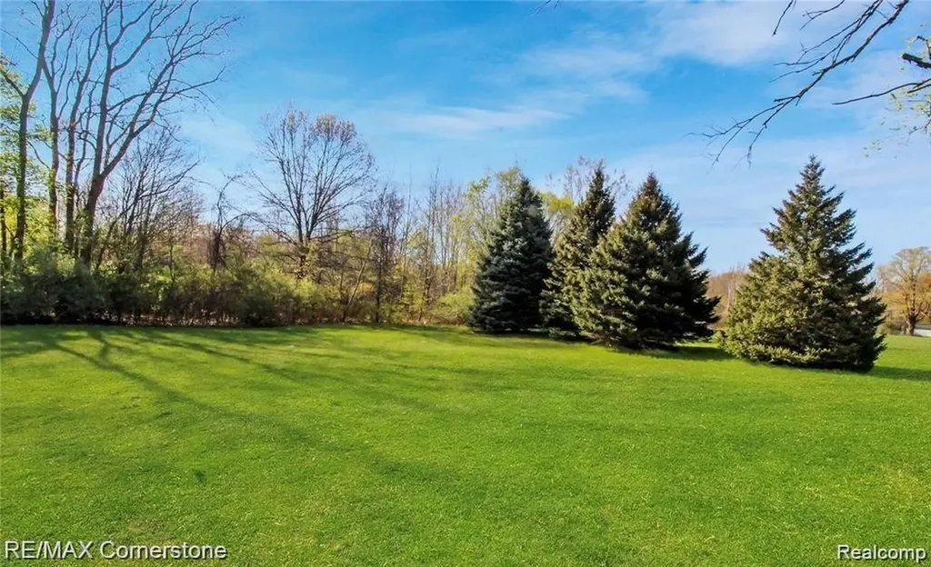 0000 Wayne Road Romulus City MI 48174