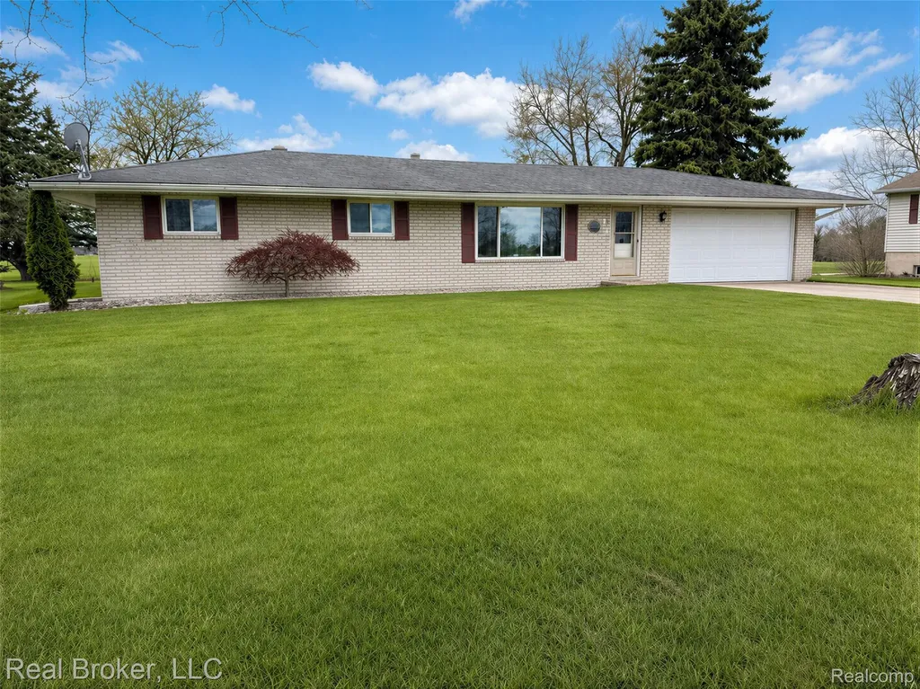 3412 S Reese Road Frankenmuth City MI 48734