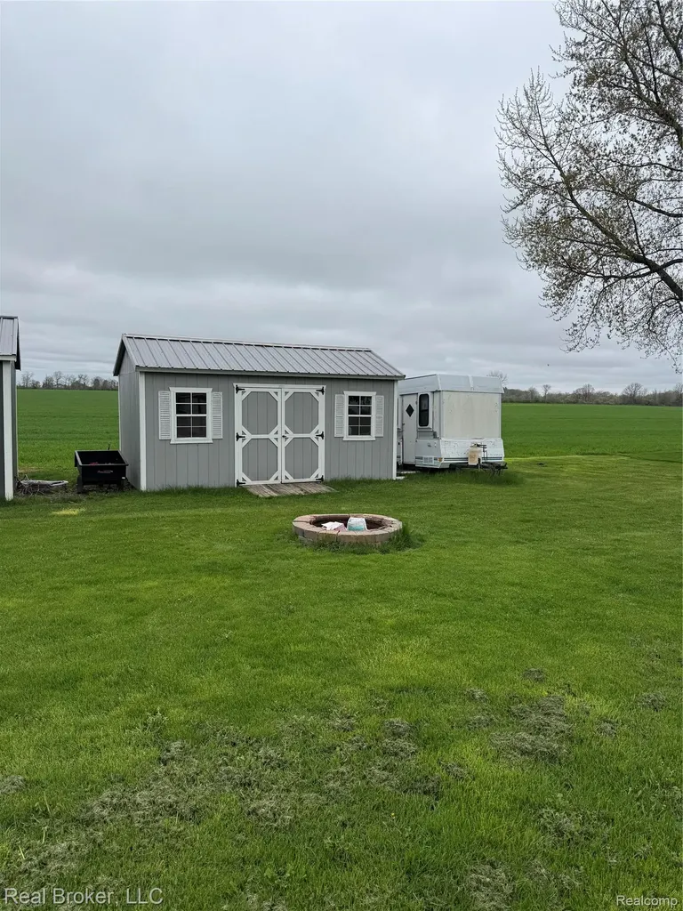 3412 S Reese Road Frankenmuth City MI 48734