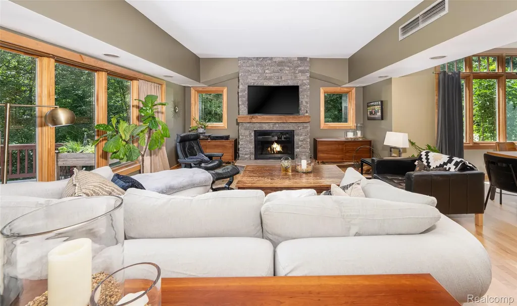 4832 Hosner Road Addison Township MI 48370