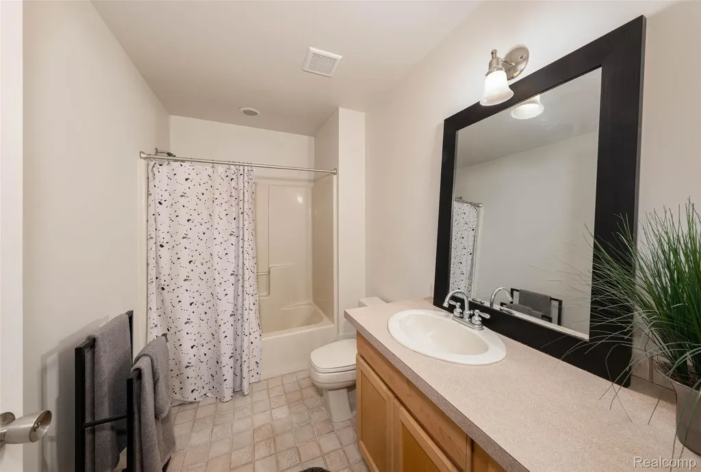 4832 Hosner Road Addison Township MI 48370