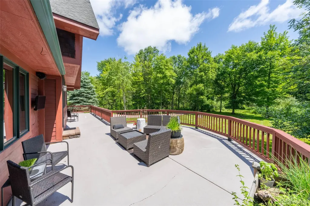 4832 Hosner Road Addison Township MI 48370
