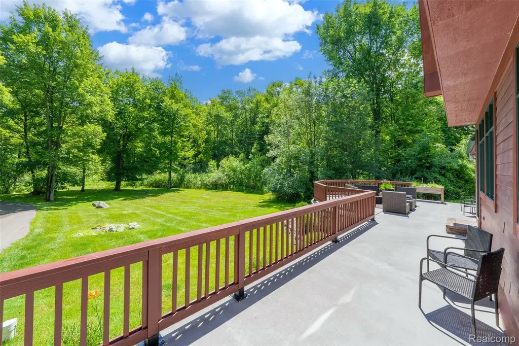 4832 Hosner Road Addison Township MI 48370