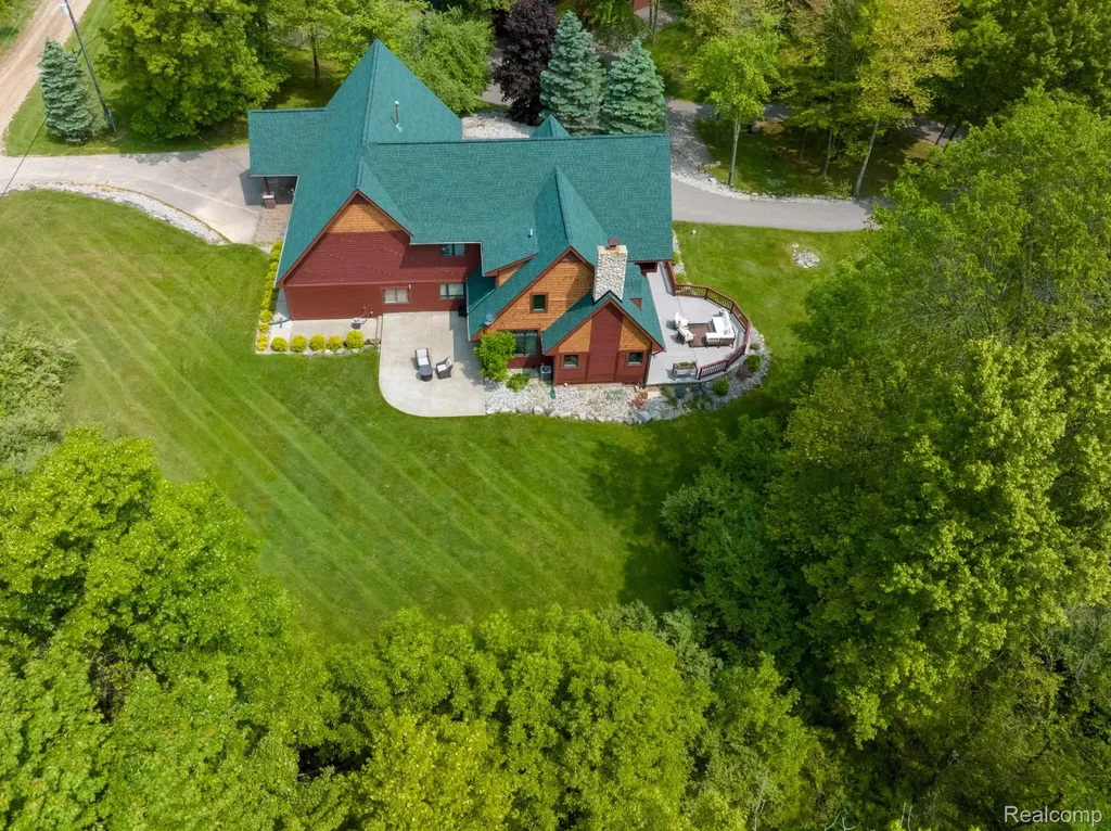 4832 Hosner Road Addison Township MI 48370