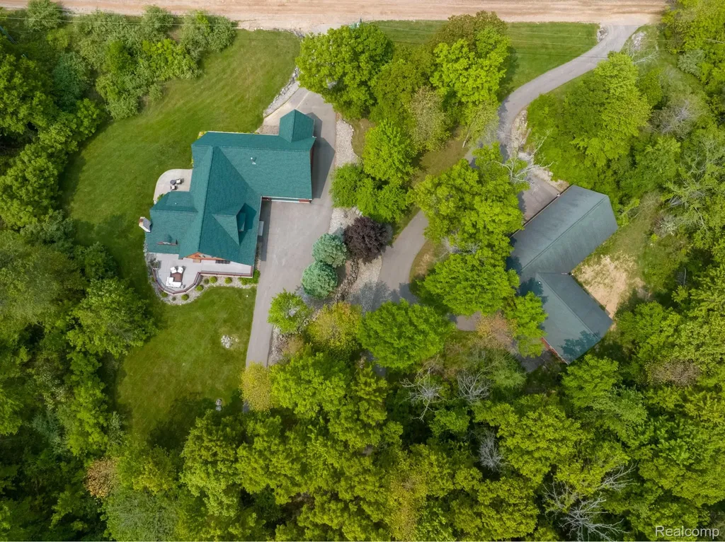 4832 Hosner Road Addison Township MI 48370