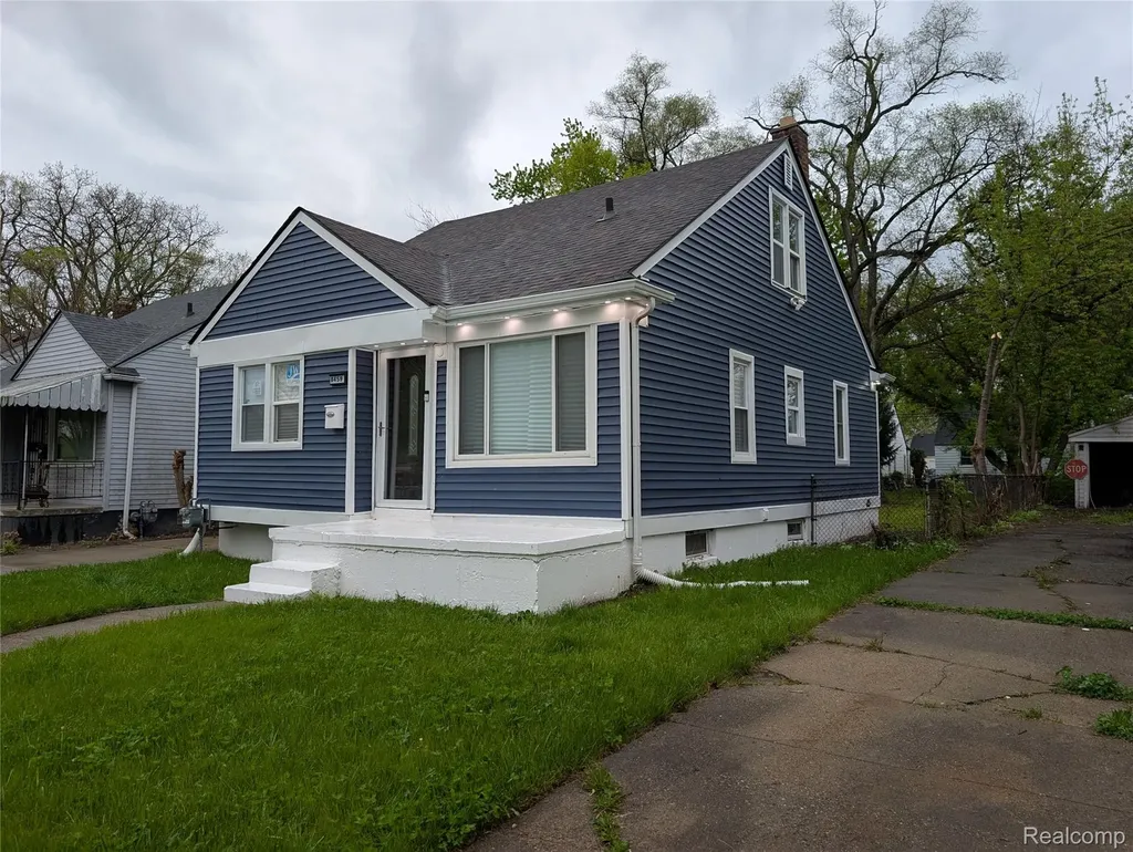 8459 Pierson Street Detroit City MI 48228