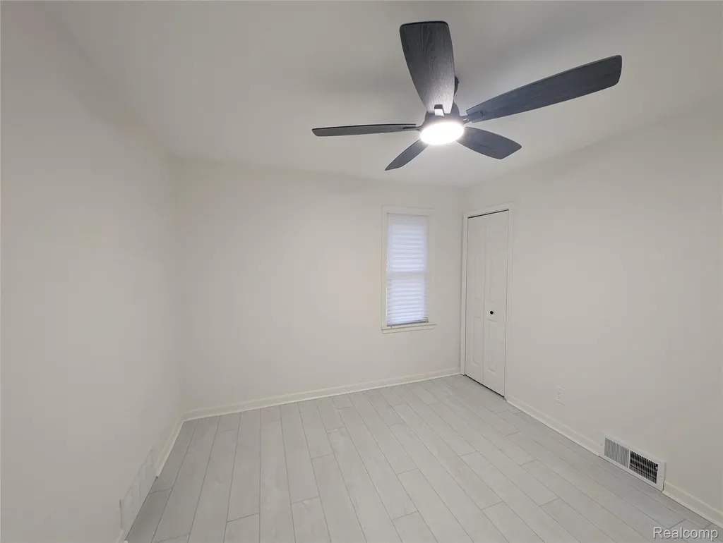 8459 Pierson Street Detroit City MI 48228
