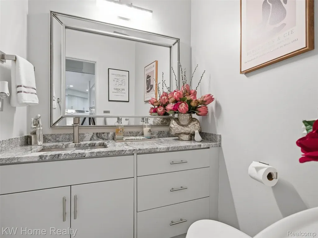 4749 Tara Court West Bloomfield Charter Township MI 48323