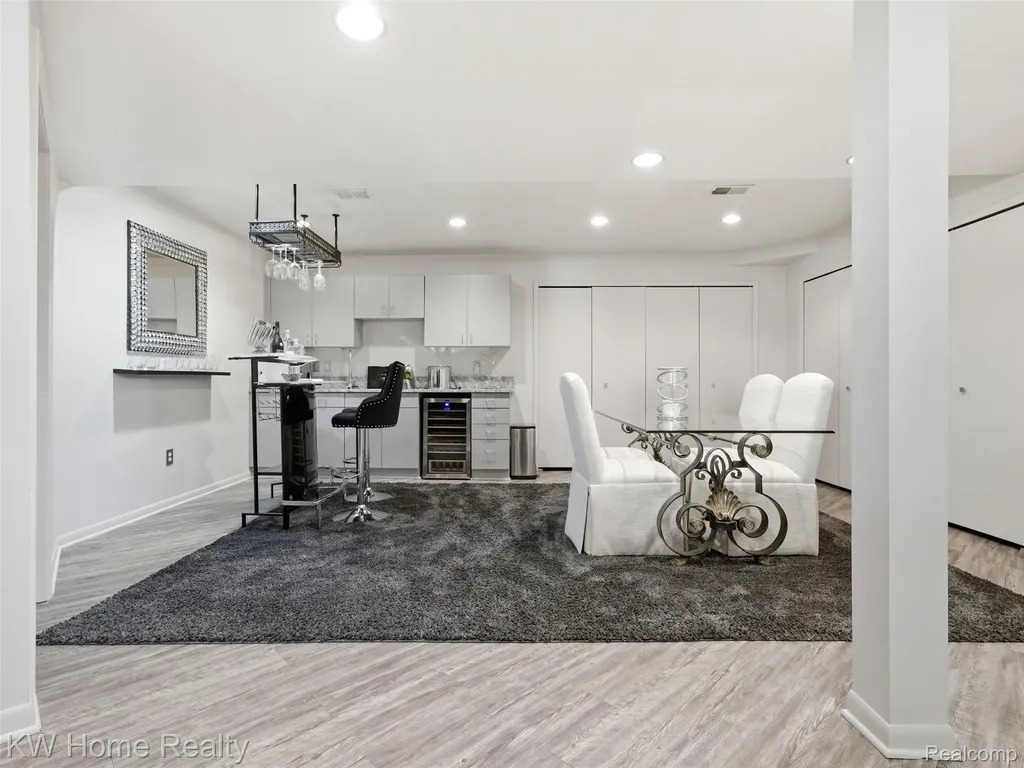4749 Tara Court West Bloomfield Charter Township MI 48323